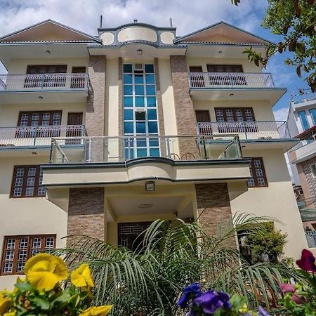 Norbu Hotel Katmandu Eksteriør bilde